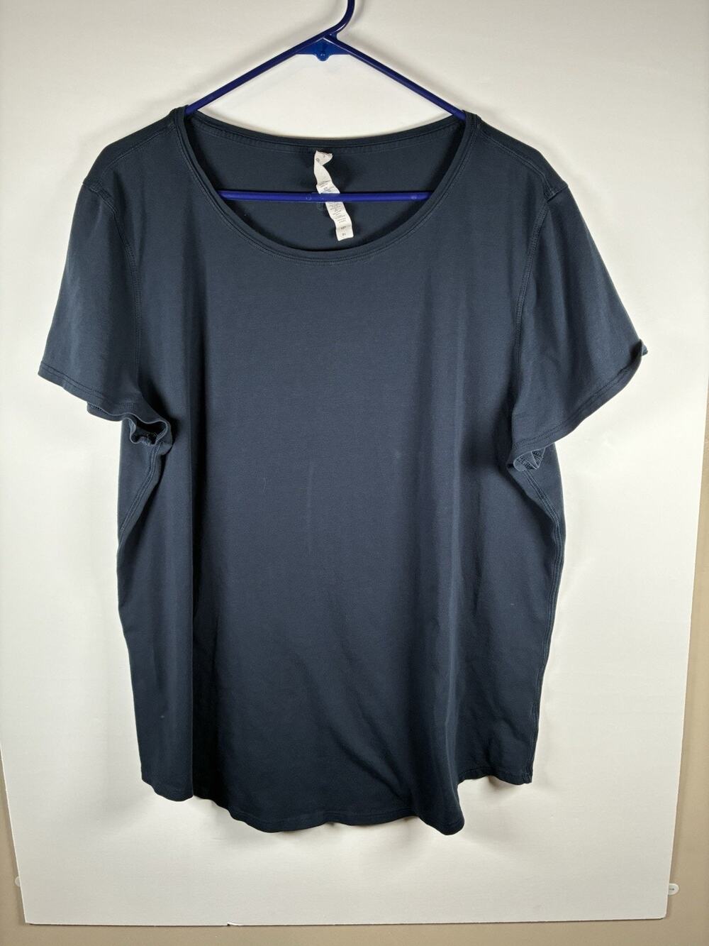 Lululemon Womens Size 18 Pima Cotton Scoop Neck Tee Quiet Luxury Plus Size